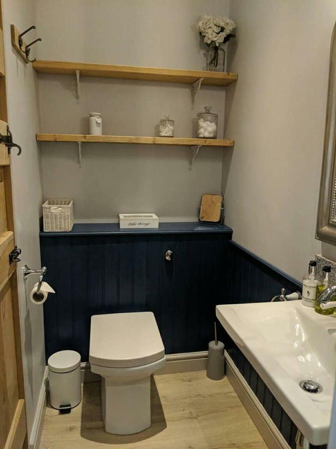 Skittles - Charming One Bedroom Apartment - Parking - Easy Access To Bath Box  Extérieur photo